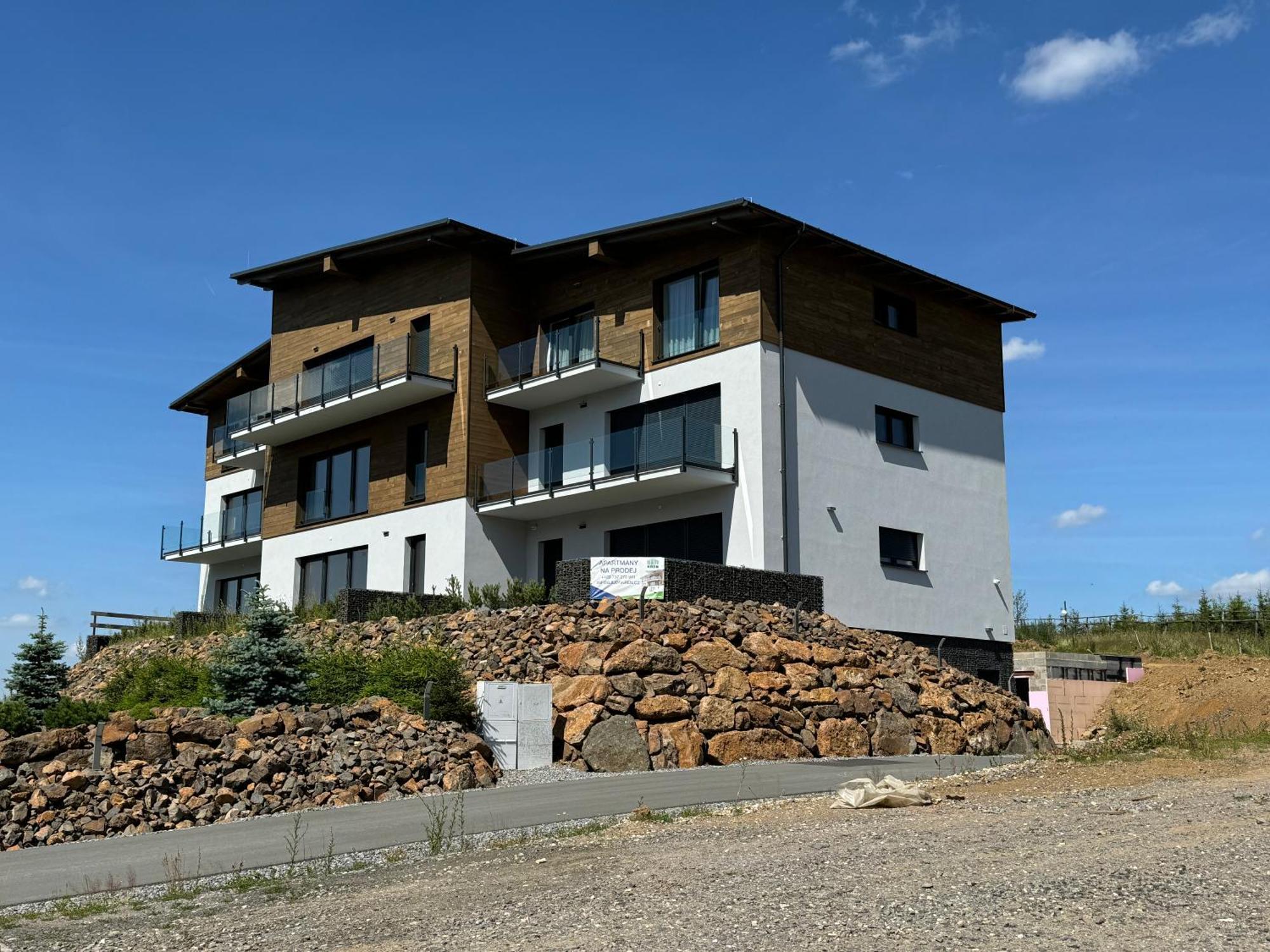 Apartmany Horizont Loučná pod Klínovcem Εξωτερικό φωτογραφία